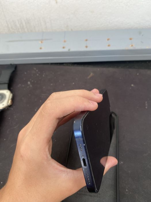 Iphone 12 como novo