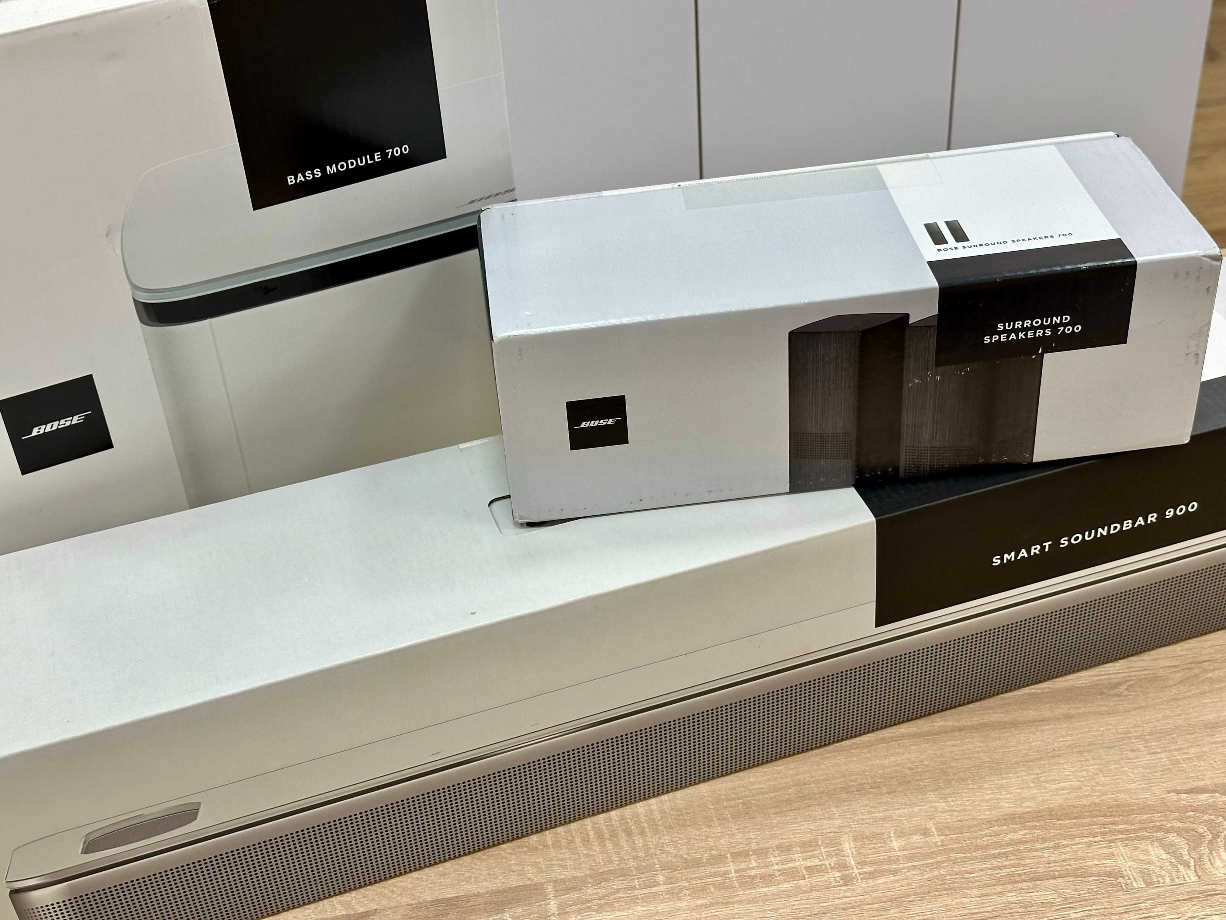 Домашній кінотеантр Bose Soundbar 900 + Bass Module 700 + Speakers