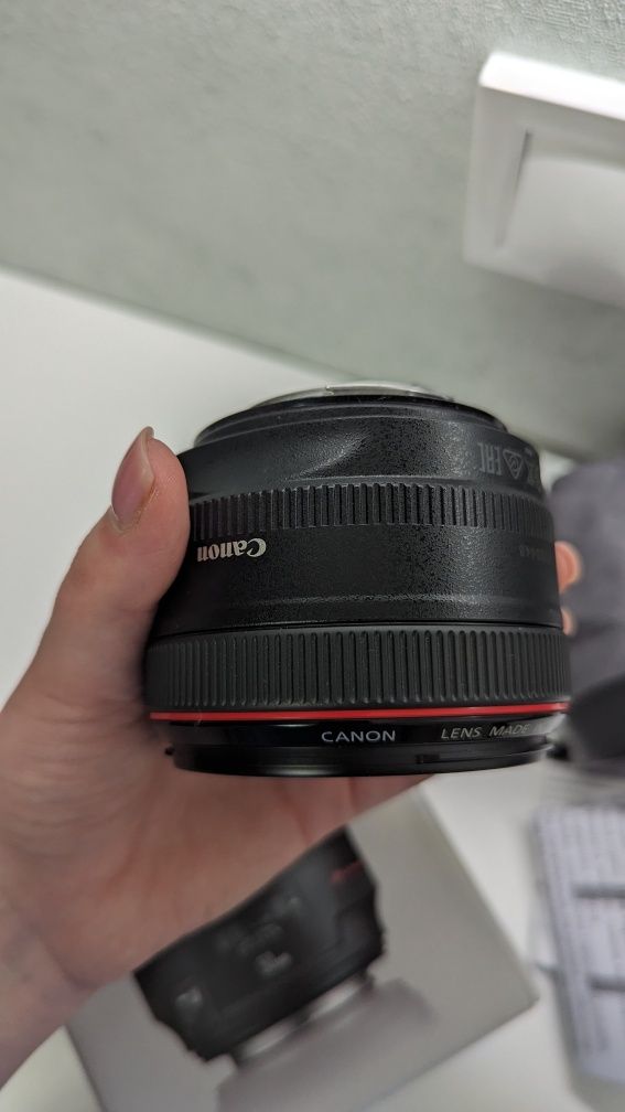 Об'єктив Canon EF 50mm f/1.2 L USM