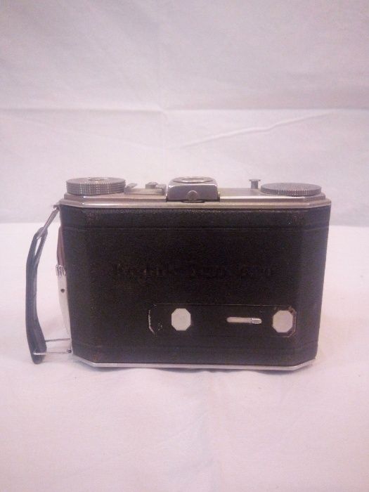Раритетный фотоаппарат "Kodak Duo 620" с камерой "Compur"