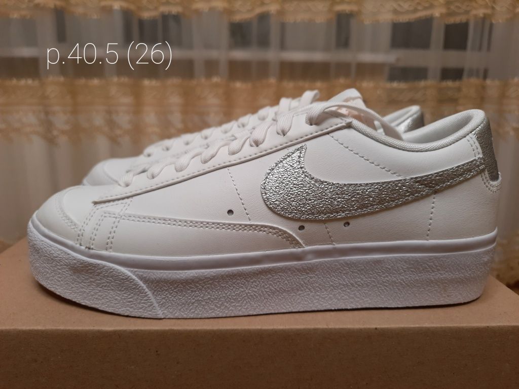 Кеди жіночі оригінал Nike Blazer Low Platform (DQ7571-101)