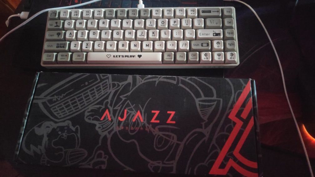 Механічна клавіатура Ajazz AK680