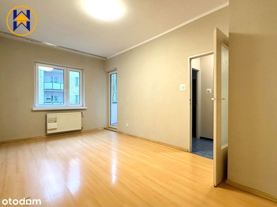 KAWALERKA, 1 pokój, duży balkon, oddzielna kuchnia z oknem