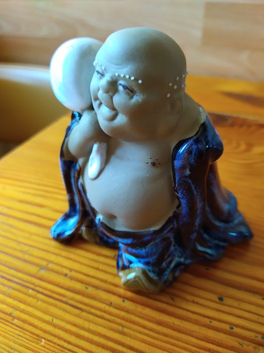 Budda Buddha Figurka Porcelana 11,5cm.