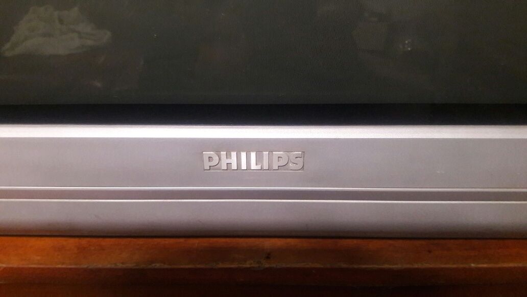 Продам телевизор PHILIPS 32PW9520/12