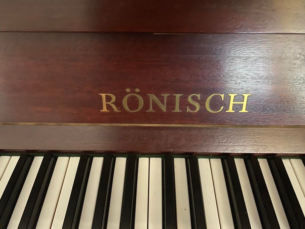 Pianino RONISCH M 115