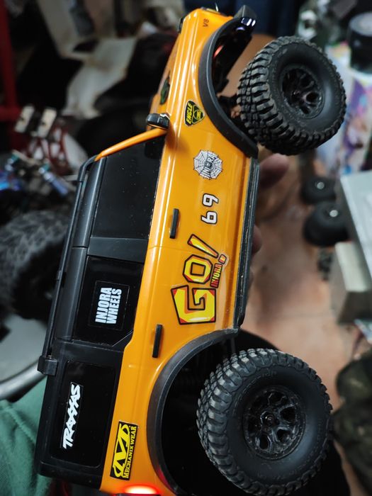 Traxxas trx4m axial Hpi arrma tamiya Kyosho losi tamiya