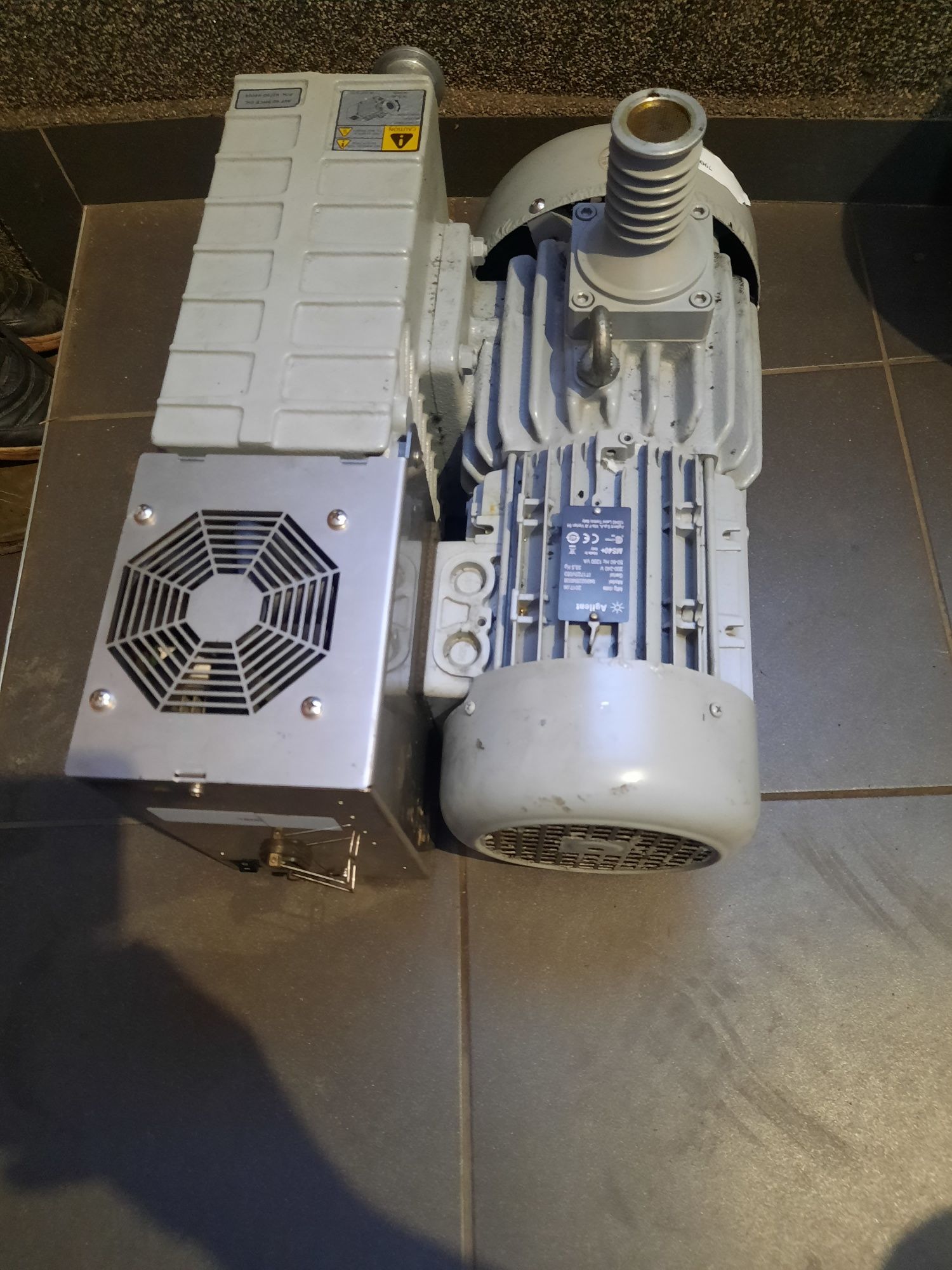 Pompa próżniowa pompa rotacyjna Agilent MS 40+ AVF 60