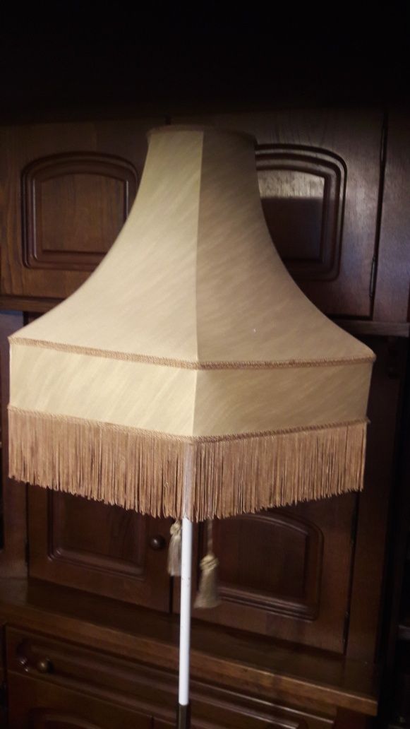 Lampa stojącą Art deco