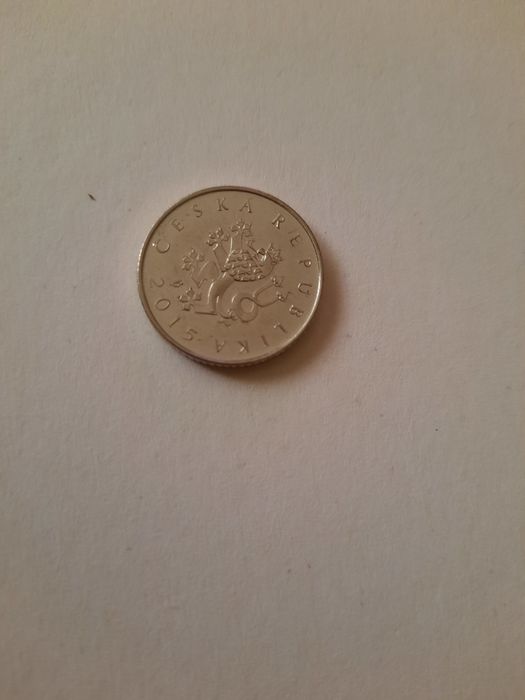 3 moedas: Croácia; República Checa; Malásia