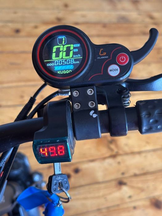 Електросамокат із сидінням KugooKirin M4 PRO (1000W,18Ah)