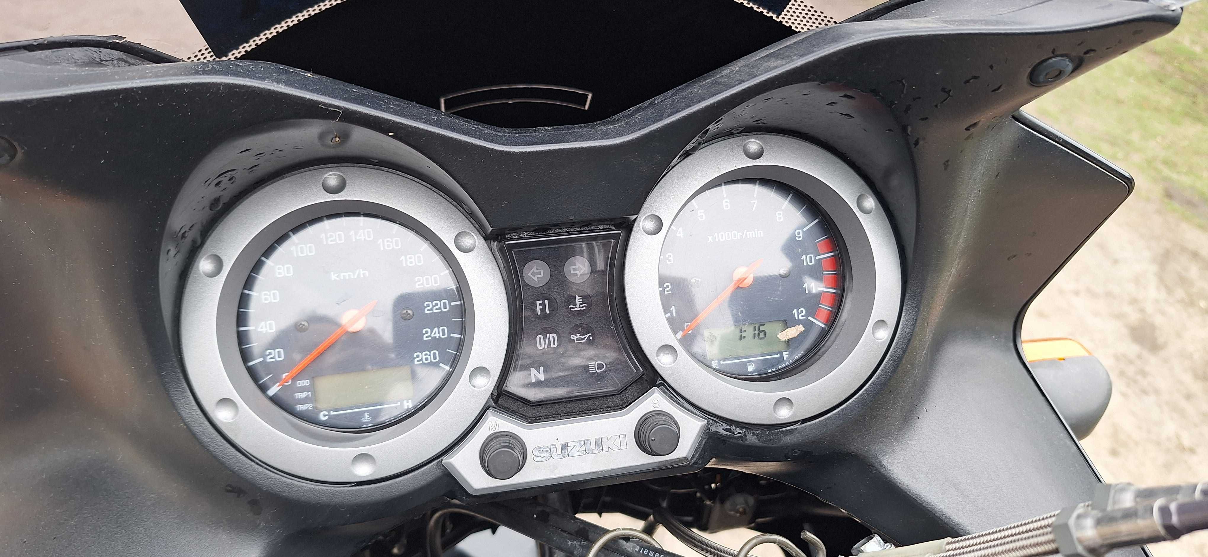 Motocykl Suzuki V-Strom DL 2002 r Tutystyczny