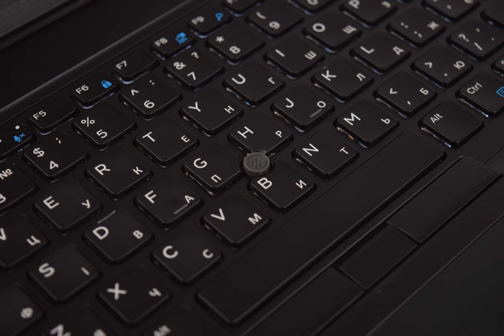 Dell Precision 3530 i7-8850H P600(4гб) 16/32гб 512/1тб 15.6" Ноутбук