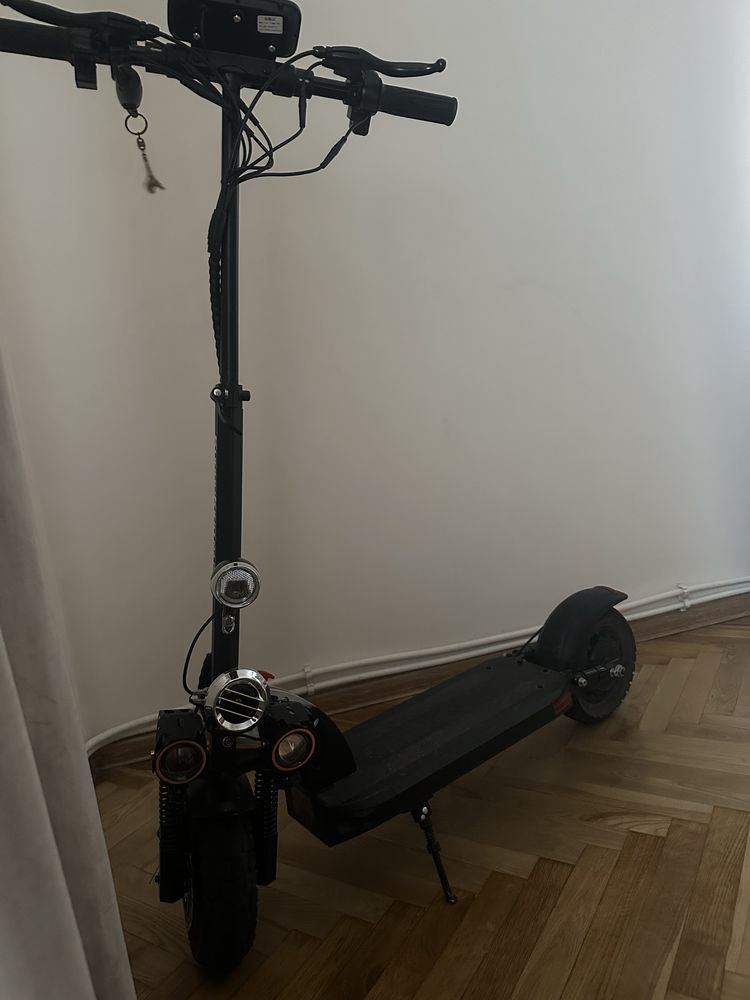 Самокат kugo kirin m4 pro