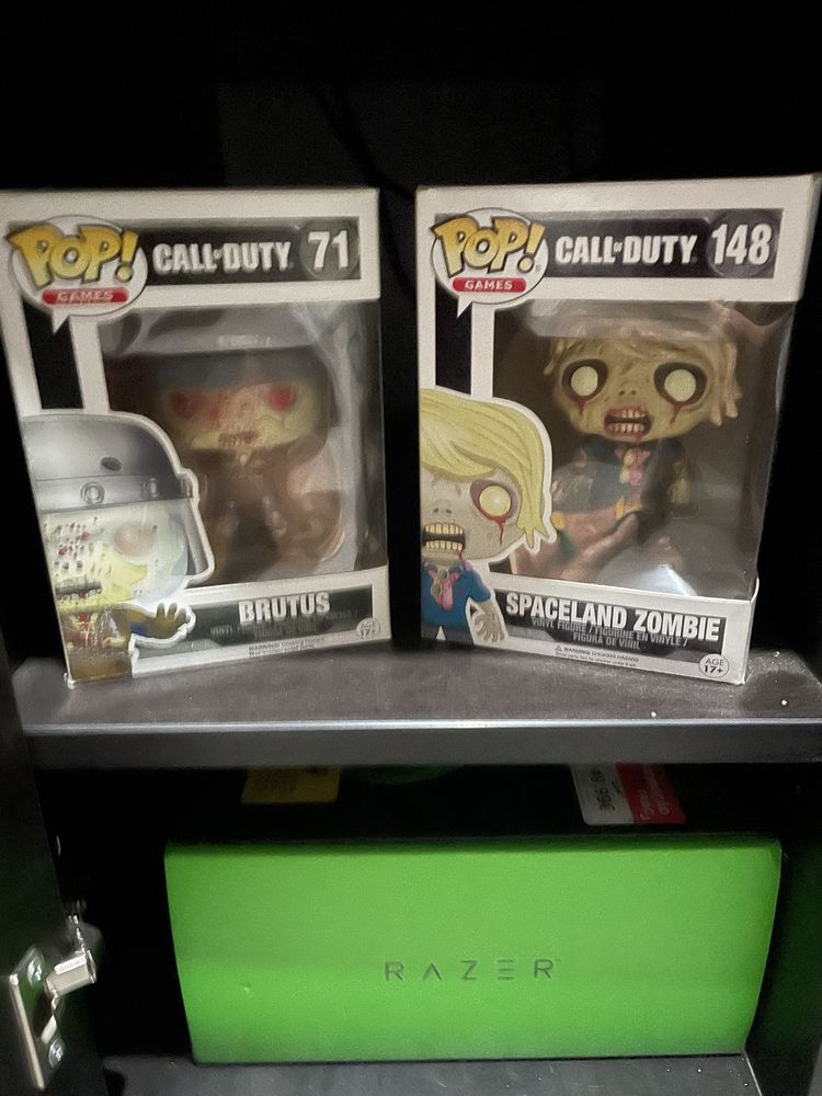 Pop figures com caixa em ótimo estado alguns difíceis de encontrar