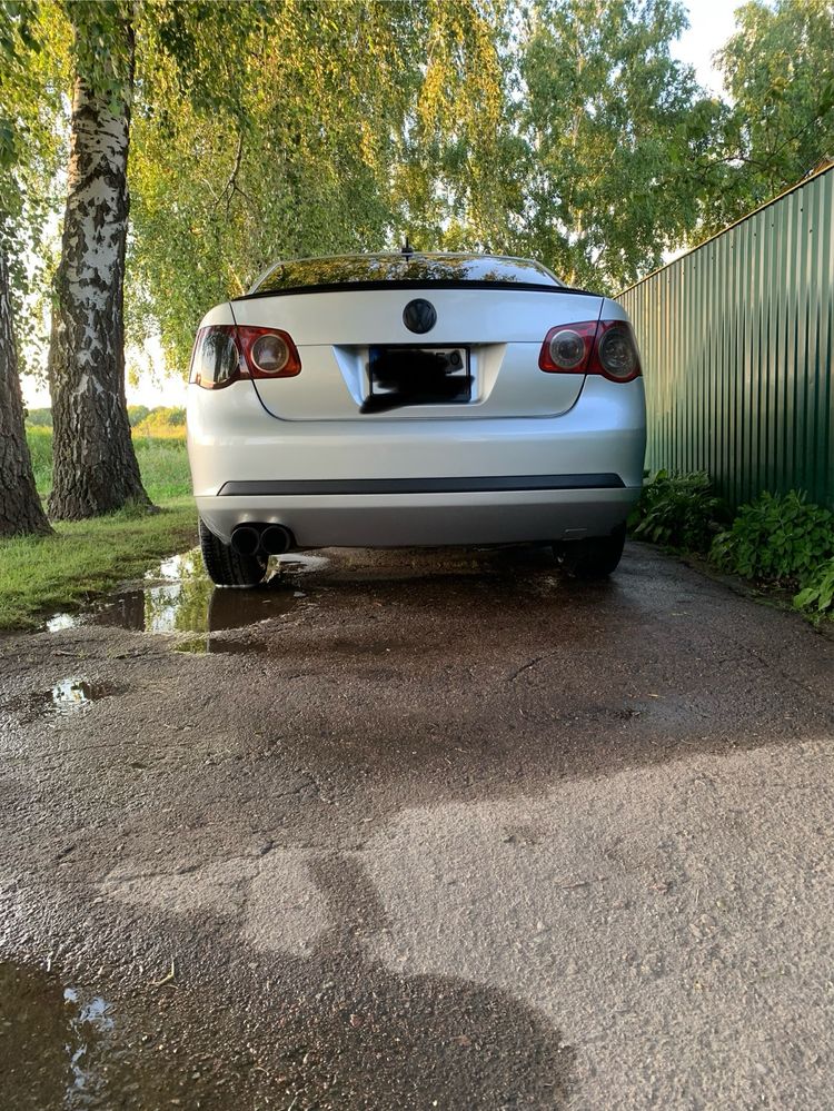Volkswagen Jetta 2,5 атмосферний