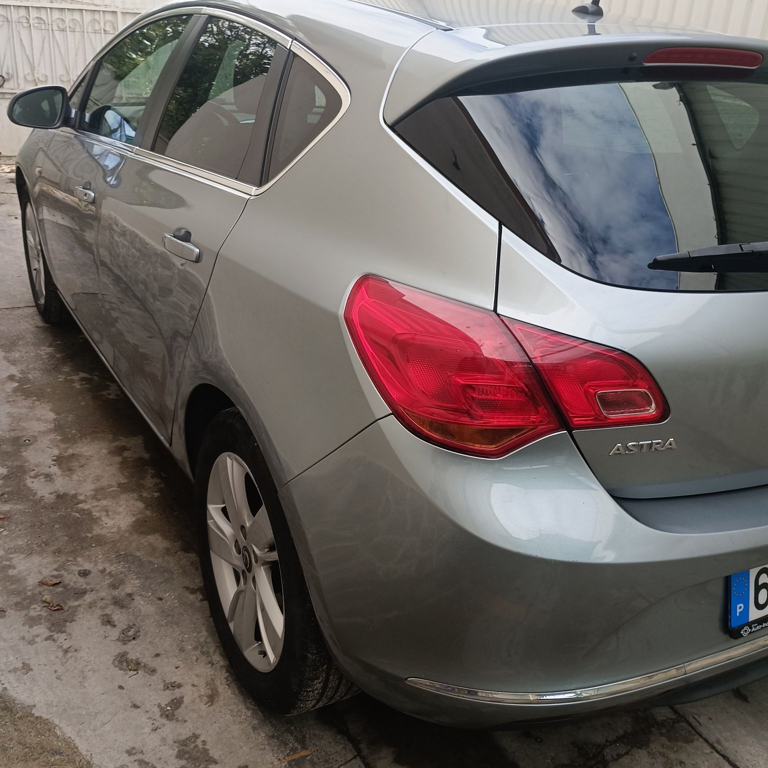 Opel Astra J 1.6 CDTI Start/Stop