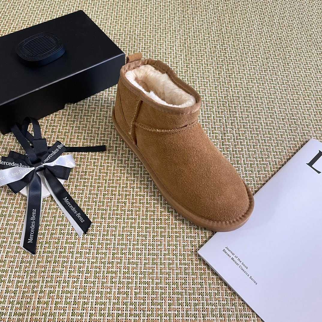 Damskie śniegowce UGG w rozmiarze 38