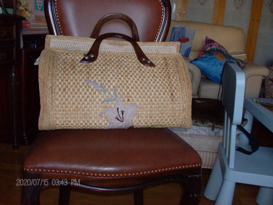 Saca em palhinha para praia ou passeio