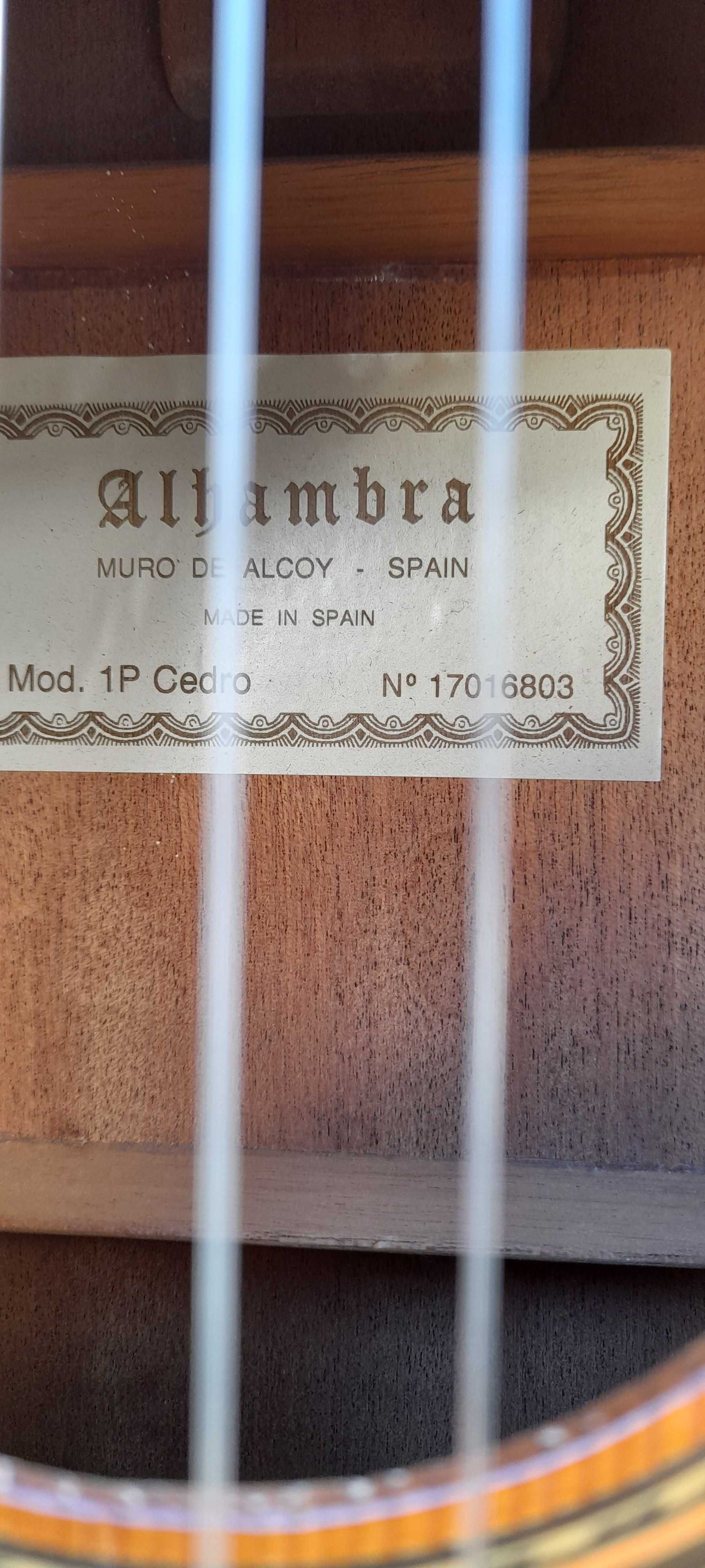 Guitarra Alhambra 1P Cedro