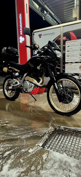 Honda Dominator NX650