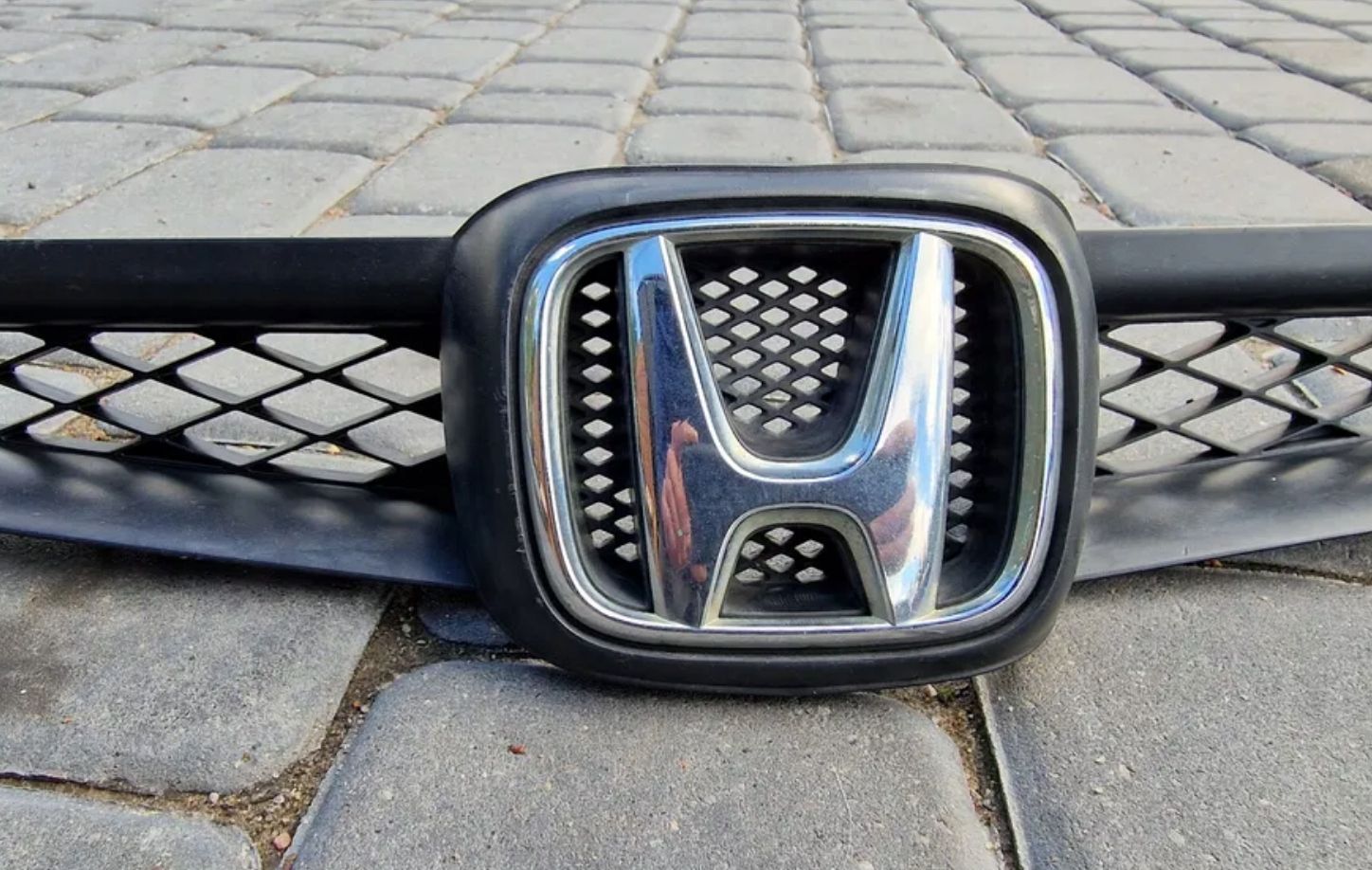 Atrapa Grill Honda Jazz Ii 71120-saa-00