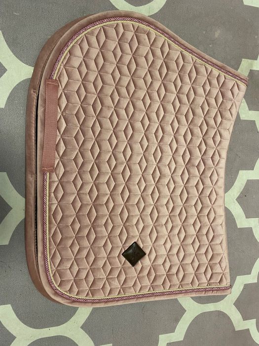 Czaprak Kentucky+ nauszniki