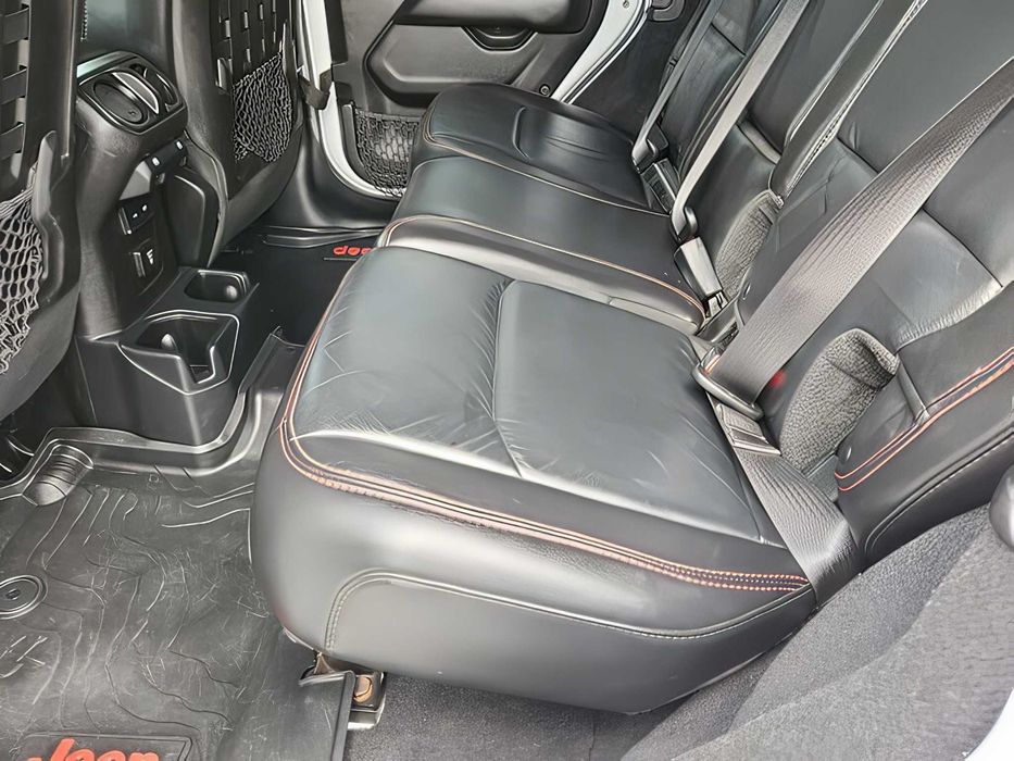 Jeep Wrangler      2018