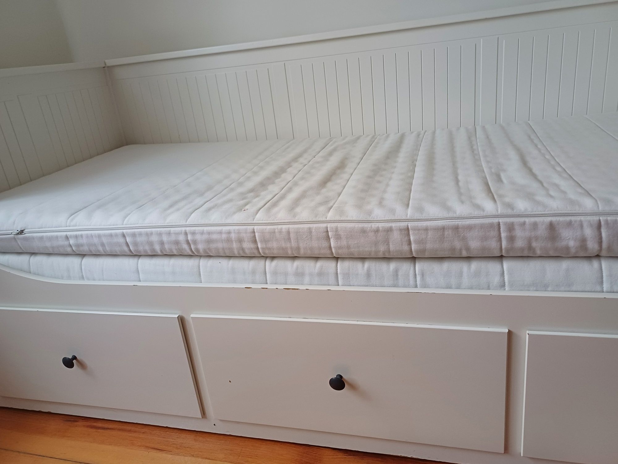 Łóżko Ikea Hemnes