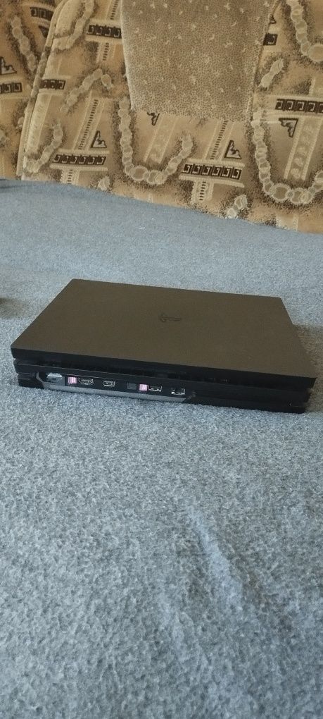 Sony PlayStation 4 pro 1 tb