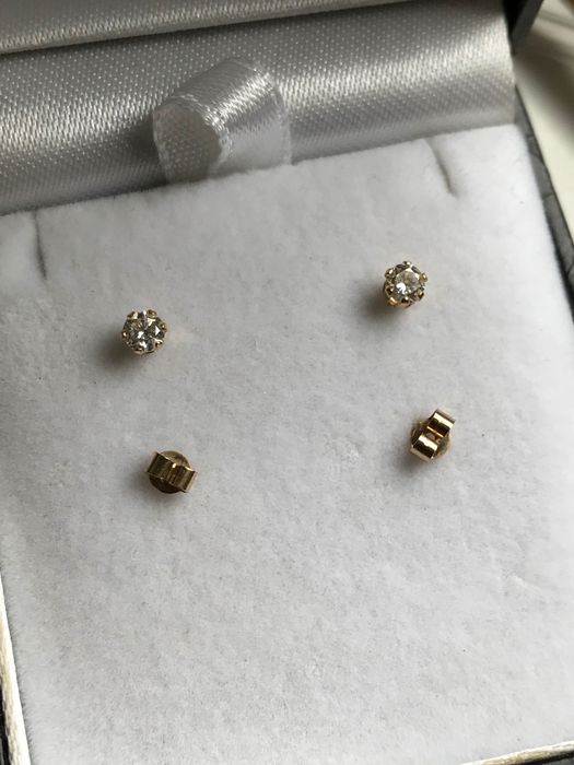 Złote kolczyki, złoto próby 375