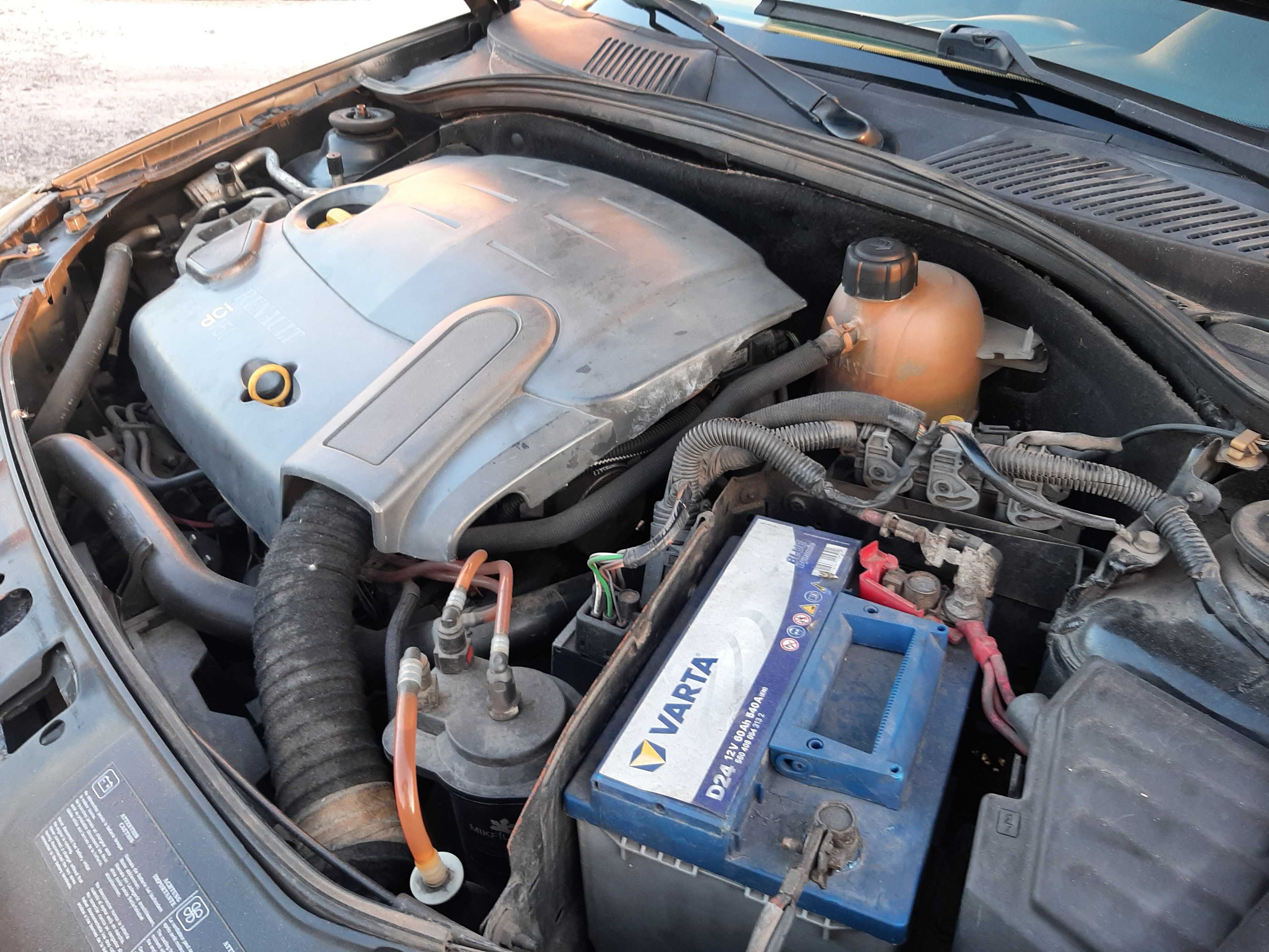 RENAULT CLIO 1 5 DCI 82 cv  Ar Condicionado