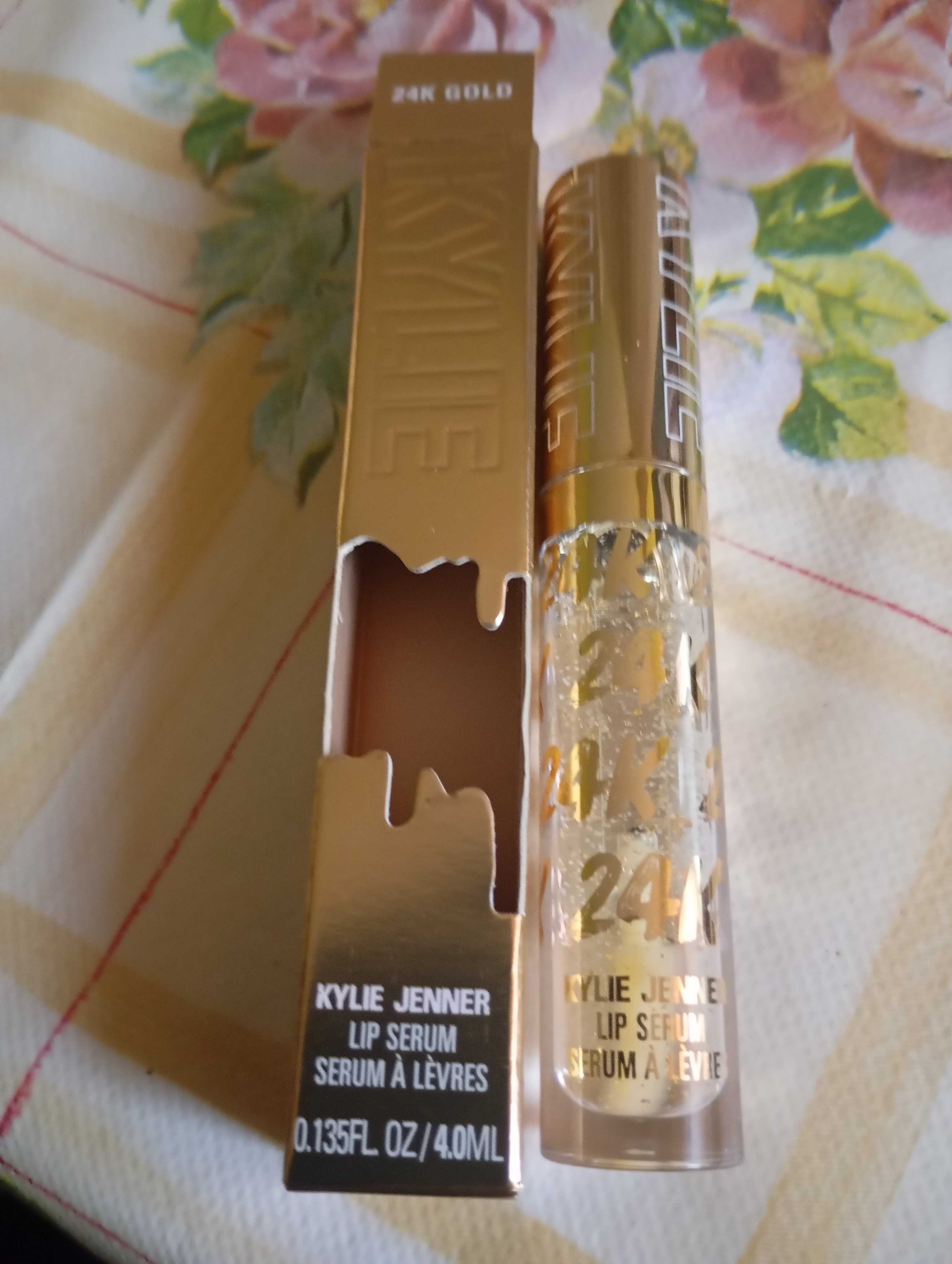 Kylie Jenner serum do ust 24 gold 4 ml