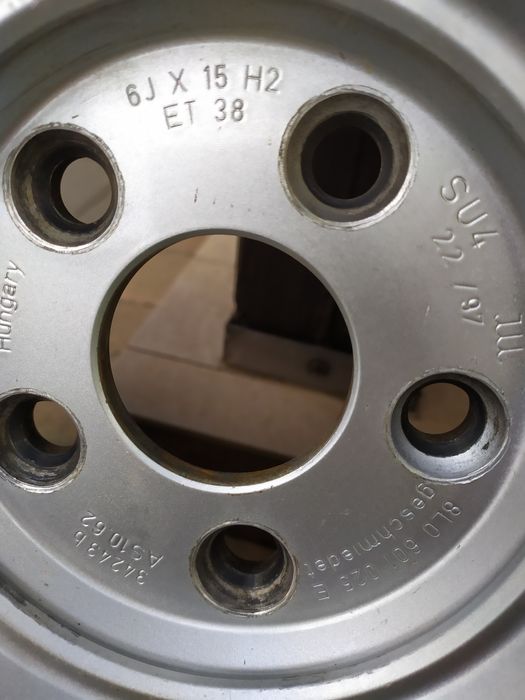 Opony zimowe 195/65R15,Hankook I*CEPT RS2,na 15"felgach alu.ET38