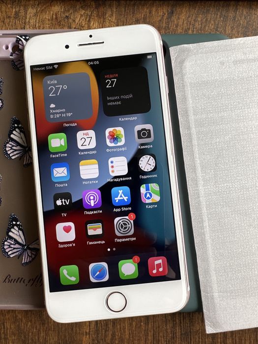 Телефон IPhone 7 Plus