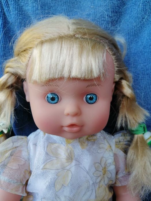 Boneca linda de qualidade
