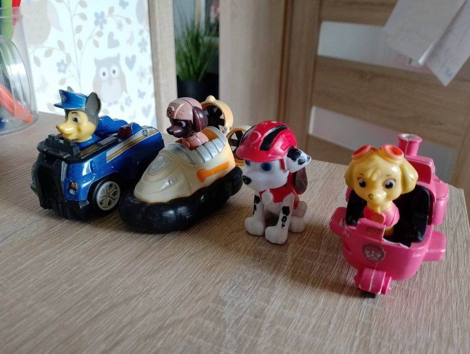 Psi patrol figurki plus pojazdy