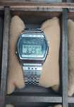 Zegarki LCD vintage z lat 80 XX wieku CASIO