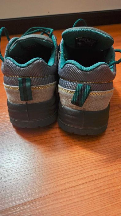 Sapato de Segurança com Biqueira e Palmilha de Aço em Camurça - 41