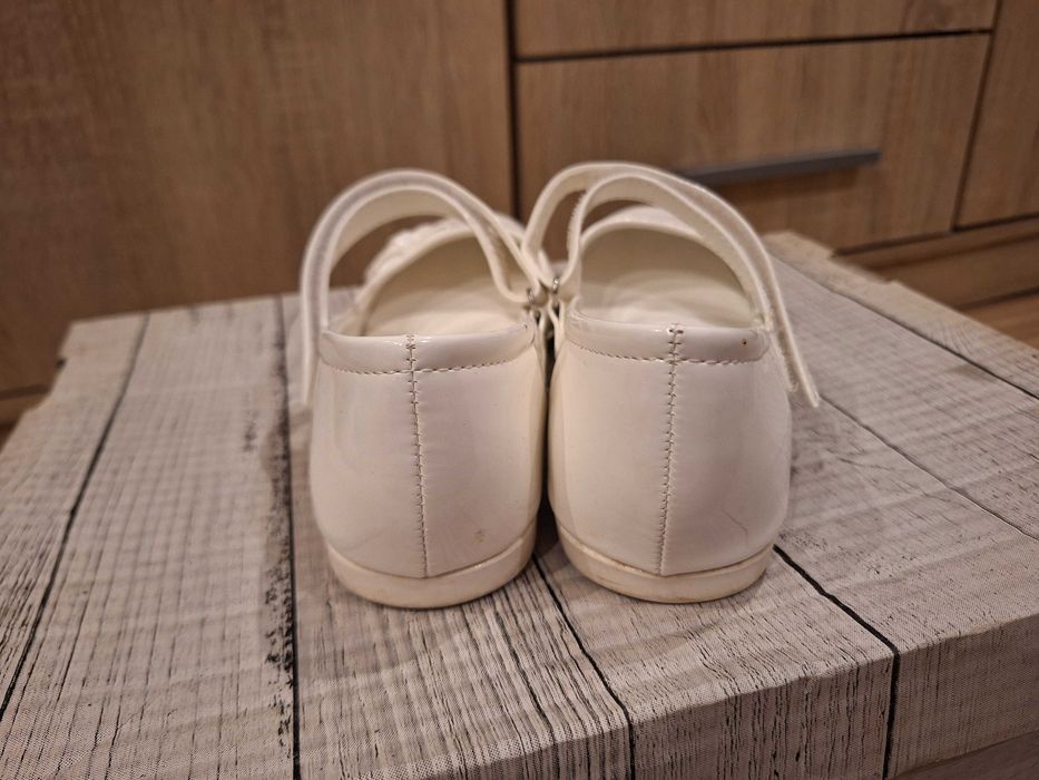 Buty buciki białe 35 komunijne