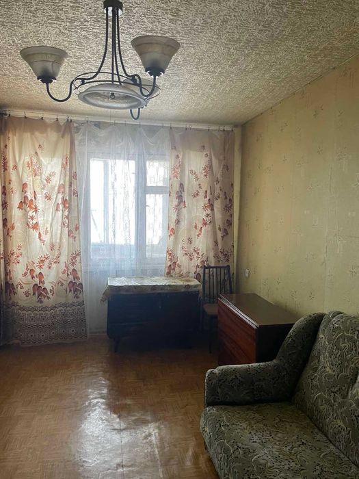 Заболотного/Добровольского, жилая 2 комнатная квартира