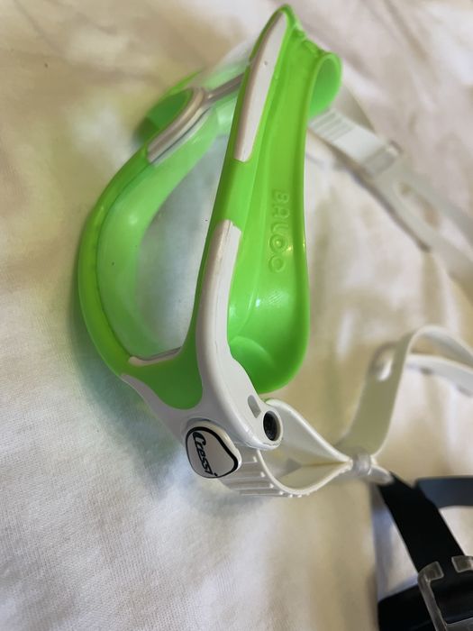 Окуляри для плавання дитячі і дорослі