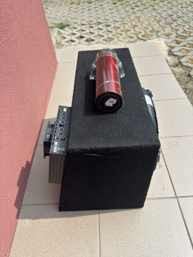 Subwoofer tuba wzmacniacz