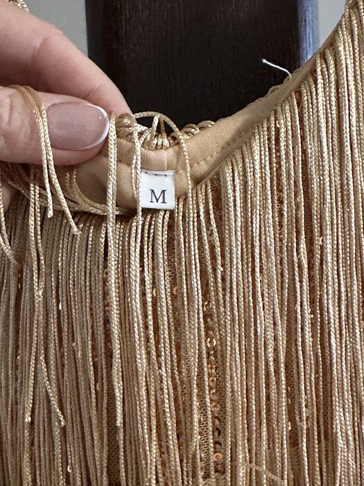 Неймовірне бальне плаття латина