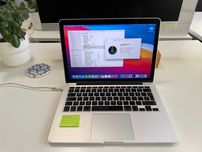 MacBook Pro Retina 13” (2013) 2,4GHz i5 | 8GB RAM | 256GB