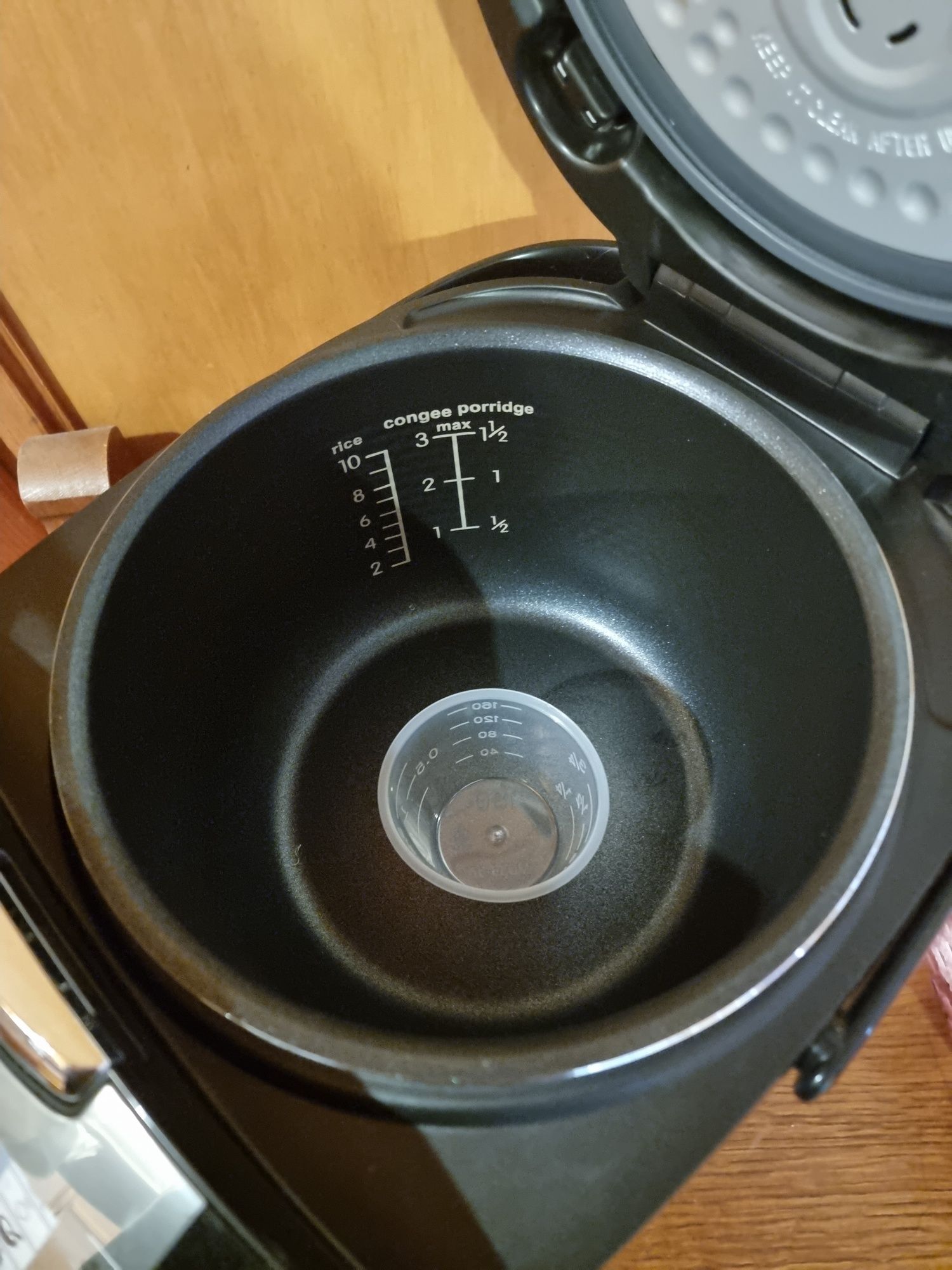 Sprzedam multicooker