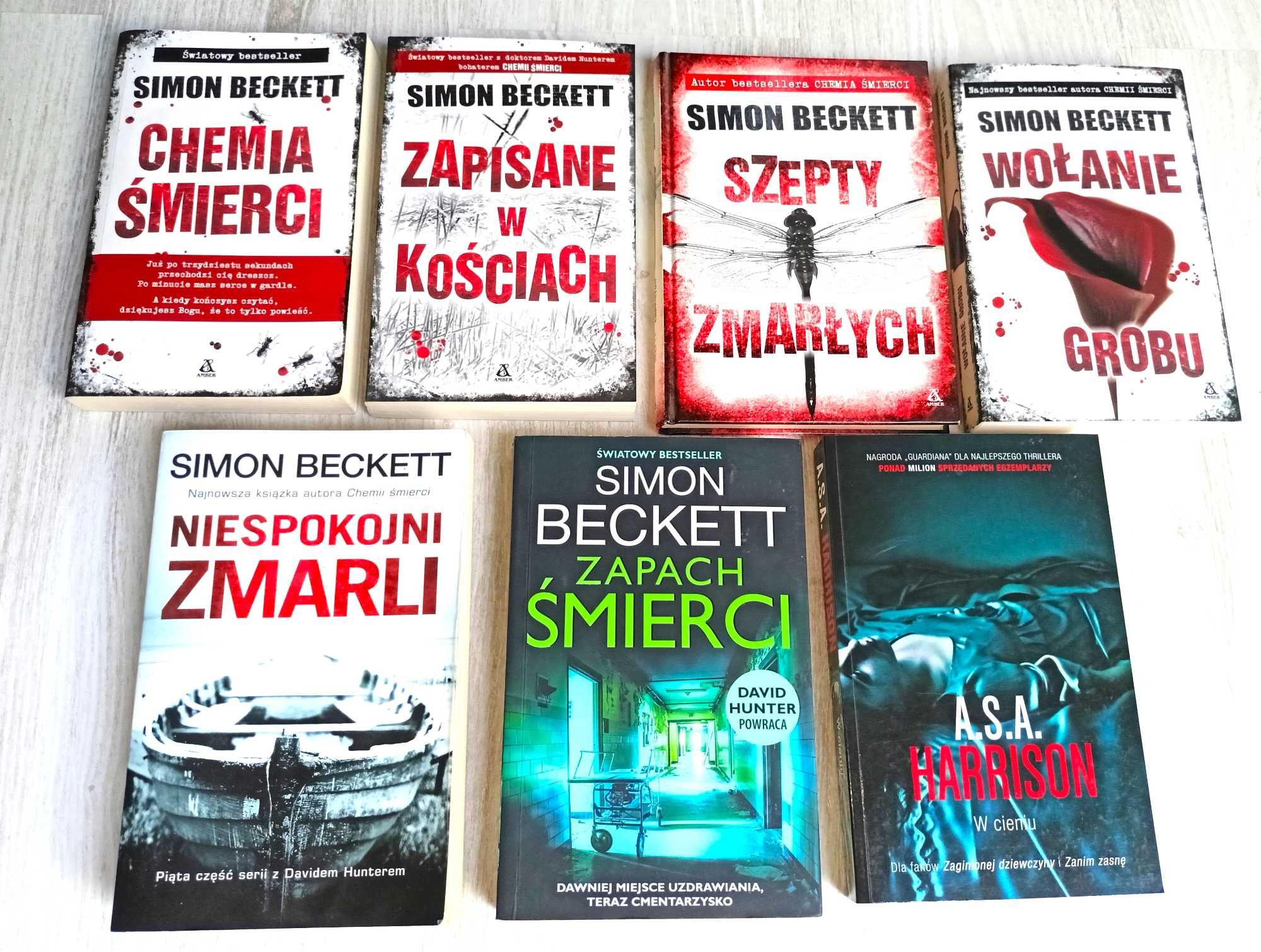 Simon Beckett Szepty zmarłych Niespokojni Zapach Wołanie grobu Chemia