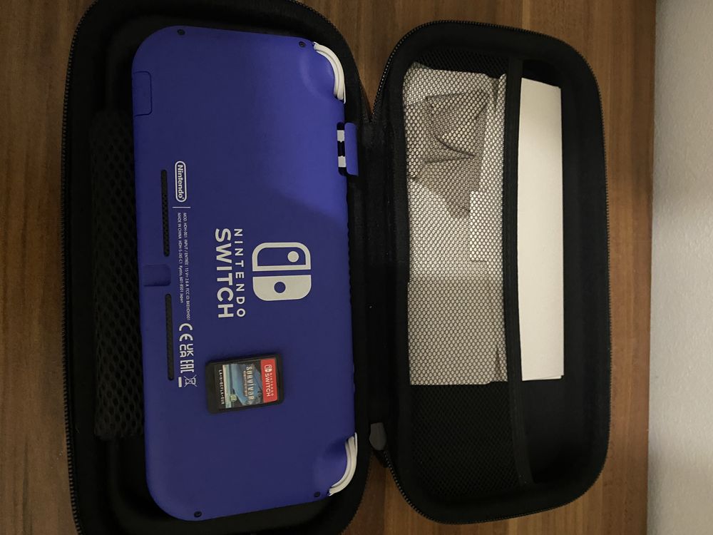 Nintendo switch lite