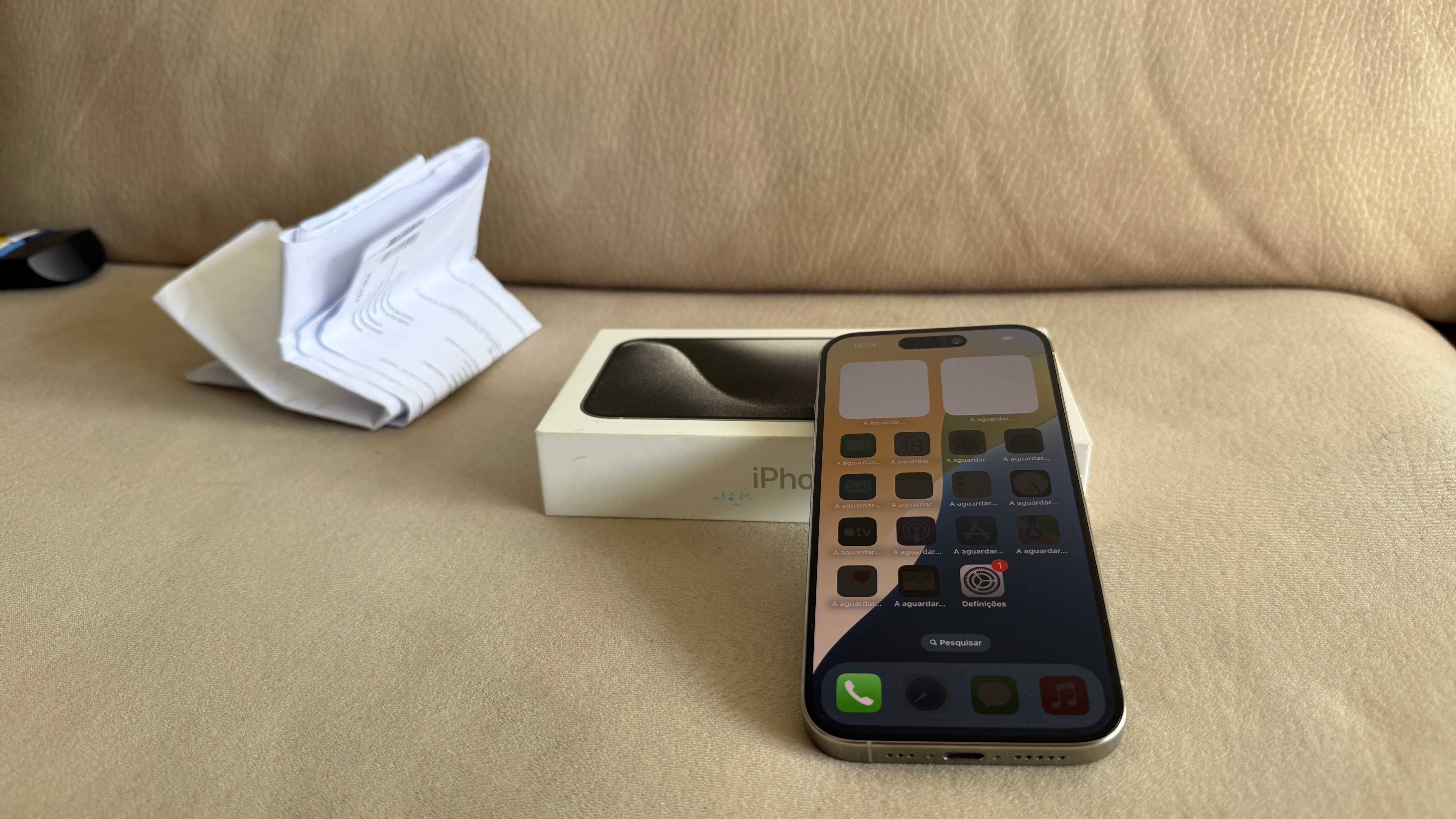 Vendo troco iPhone 15 Pro 128Gb Branco C/Fatura e Garantia Apple