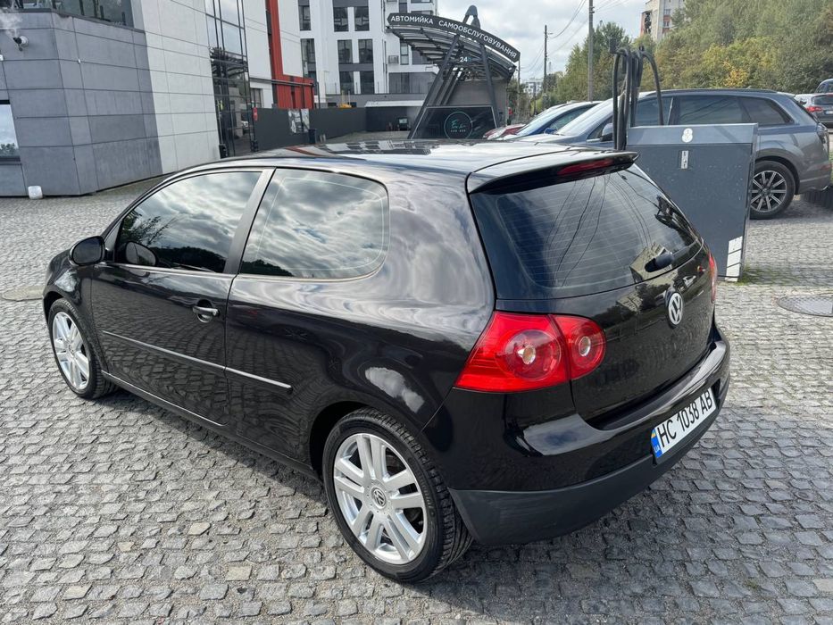 Volkswagen Golf 1.4 FSI